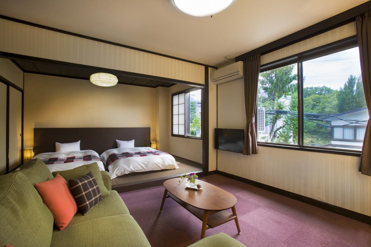 Hotel Hakuba Berghaus Otari Exterior photo